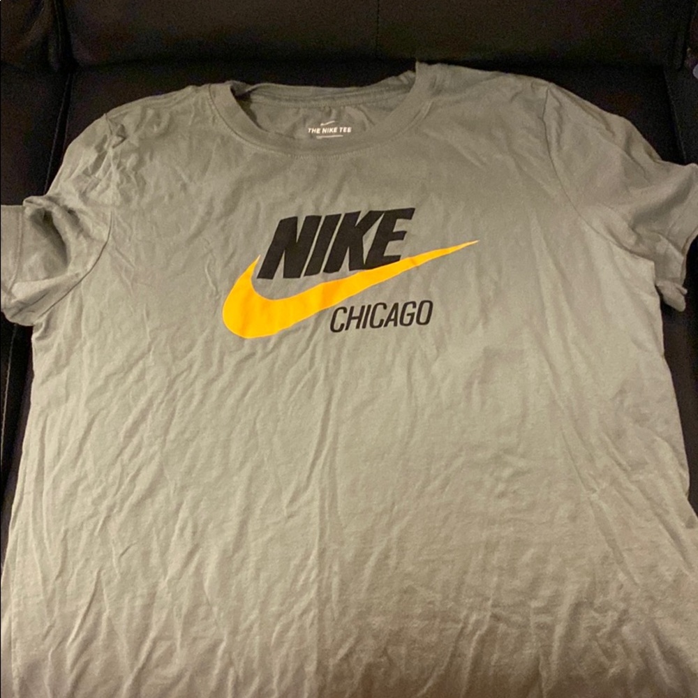 Nike tshirt